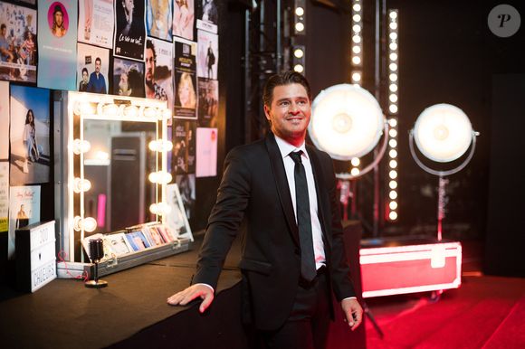 Exclusif - Julien Dassin - Backstage de l'enregistrement de l'émission "300 Choeurs chantent Dassin" à Paris, qui sera diffusée le 16 octobre sur France 3. Le divertissement musical "300 Choeurs" fait sa rentrée avec une émission 100 % inédite consacrée à l'un des artistes les plus populaires dans les années 70, Joe Dassin.
Toute la soirée, plusieurs générations d'artistes s'associeront aux plus beaux chœurs français pour reprendre à leurs côtés les plus grandes chansons du chanteur dans des versions créées spécialement pour l'émission. Le 15 septembre 2020
© Tiziano Da Silva / Bestimage