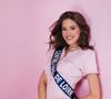 Élue en juillet dernier, la jeune femme de 19 ans souhaite défendre ses valeurs et ses engagements, notamment en matière de santé. 

Miss Centre-Val-de-Loire, Anna Valero - Portrait officiel des 30 candidates au concours Miss France 2026 © SIPA / Benjamin Decoin