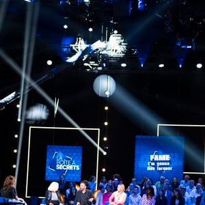 Exclusif - Lorie (Laure Pester), Kamel Ouali, Michèle Torr et Faustine Bollaert lors de l'enregistrement de l'émission "La Boîte à secrets", présentée par F.Bollaert et diffusée le 3 octobre 2025 sur France 3, dans les studios du Lendit à Saint-Denis, Seine Saint-Denis, France, le 9 septembre 2025. © Pierre Perusseau/Bestimage