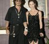 Archives - Johnny Depp et sa compagne Vanessa Paradis - Première du film "Pirates des Caraïbes : Le Secret du coffre maudit" à Paris le 6 juillet 2006. © Frédéric Piau / Bestimage