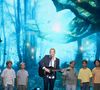 Mais aussi de la musique puisque Garou pousse la chansonnette sur scène.

Exclusif - Garou lors de l'enregistrement de l'émission "La Boîte à secrets", présentée par F.Bollaert et diffusée le 26 septembre 2025 sur France 3, dans les studios du Lendit à Saint-Denis, Seine Saint-Denis, France, le 8 septembre 2025. © Pierre Perusseau/Bestimage