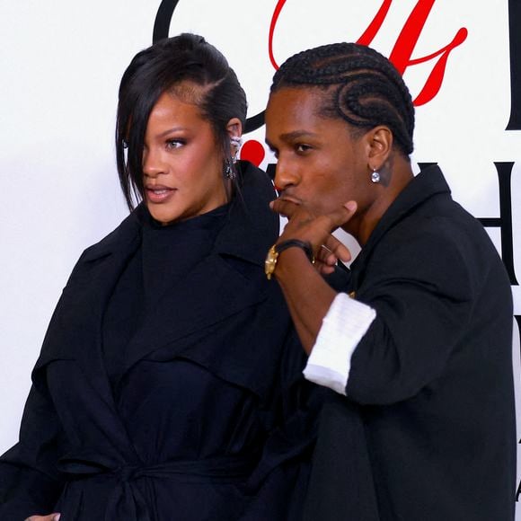 Rihanna et Asap Rocky assistent aux 2025 CFDA Awards à New York le 3 novembre 2025. Photo par Charles Guerin/ABACAPRESS.COM