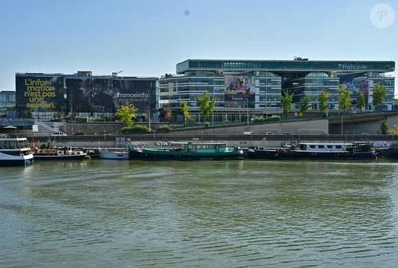 Illustration du siège de France Télévisions à Paris, France, le 29 septembre 2025. France Télévisions aborde une rentrée particulièrement houleuse, sur fond d’attaques frontales visant l’audiovisuel public. © Christian Liewig/Bestimage