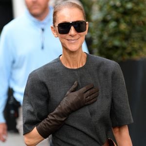 Céline Dion quitte le Royal Monceau pour se rendre aux répétitions de son concert parisien. Paris le 8 Septembre 2026. © Clement Prioli / Bestimage