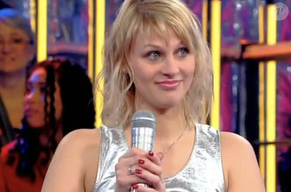 Lucile, candidate de "N'oubliez pas les paroles" est enceinte de son premier enfant - France 2