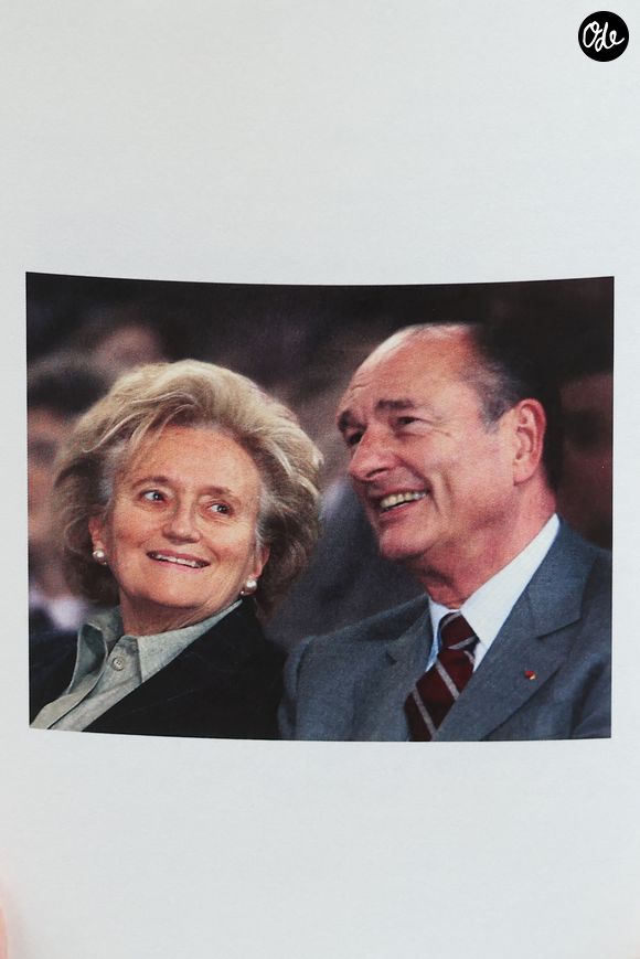 Fleurs et couronnes lors des funérailles de Bernadette Chirac devant la basilique Sainte-Clotilde à Paris, le 12 juin 2026.

© Jacovides / Liewig / Bestimage
