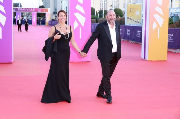 Julia Vignali, Kad Merad
Le 51ème Festival du Cinéma Américain de Deauville, vendredi 12 septembre 2025. © Christophe Aubert via Bestimage