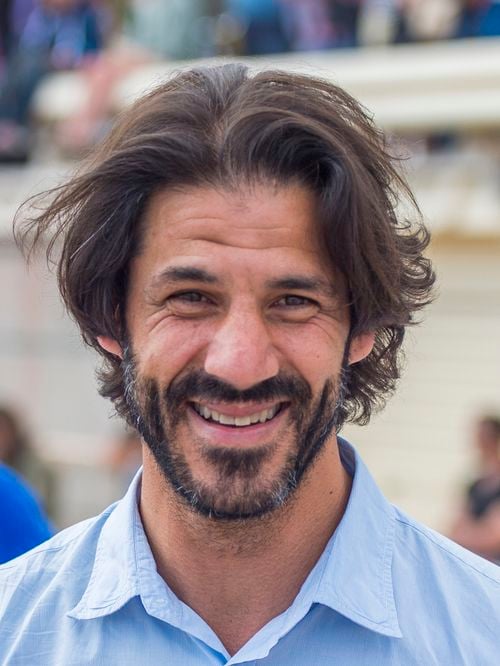 Nouveau chapitre loin des pelouses pour cet ancien footballeur du PSG, reconverti dans un tout autre domaine