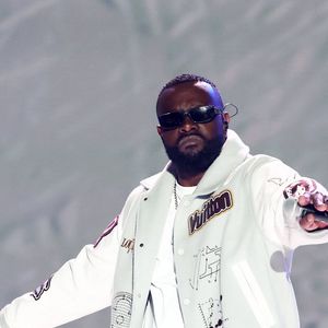 Il avait par la suite été placé en garde à vue

Gims sur la scène du "Gala des pièces jaunes, le concert événement" à Paris La Défense Arena à Nanterre le 23 janvier 2025.
© Jacovides / Moreau / Bestimage