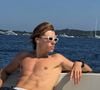 De plus en plus présent sur les réseaux sociaux, Cameron Smet, le fils de David Hallyday, n’hésite plus à se montrer pour le plus grand plaisir des internautes.

Extrait du compte Instagram de Cameron Smet. © Instagram / Cameron Smet