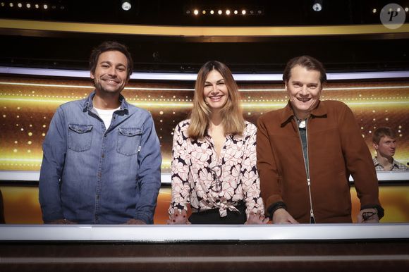 Exclusif - Bertrand Chameroy, Benabar, Hélèna Noguera, lors de l'enregistrement de l'émission "100% Logique", présentée par C.Féraud et diffusée le 18 avril 2026 sur France 2, à Paris, France, le 20 février 2026. © Jack Tribeca/Bestimage