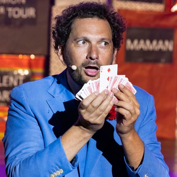 Exclusif - Eric Antoine est sur la scène du théâtre de Verdure au festival de Ramatuelle le 8 août 2022. © Cyril Bruneau / Festival de Ramatuelle / Bestimage