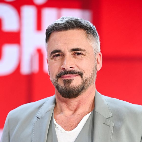 Olivier Minne installé dans un quartier prisé de Los Angeles

Exclusif - Olivier Minne - Enregistrement de l'émission Vivement dimanche consacrée à l'équipe du Splendid au studio Rive Gauche, présentée par M.Drucker, et diffusée le 2 mars sur France 3. Paris. 
© Guillaume Gaffiot / Bestimage