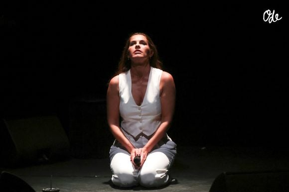 Elisa Tovati est en concert au Studio Marigny à Paris le 4 novembre 2024.

© Jack Tribeca / Bestimage