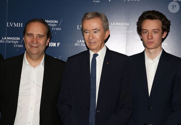Bernard Arnault avec Xavier Niel (compagnon de Delphine Arnault), Frédéric Arnault - Inauguration de "La maison des Startups LVMH" à la station F à Paris le 9 avril 2018. © Denis Guignebourg/Bestimage
