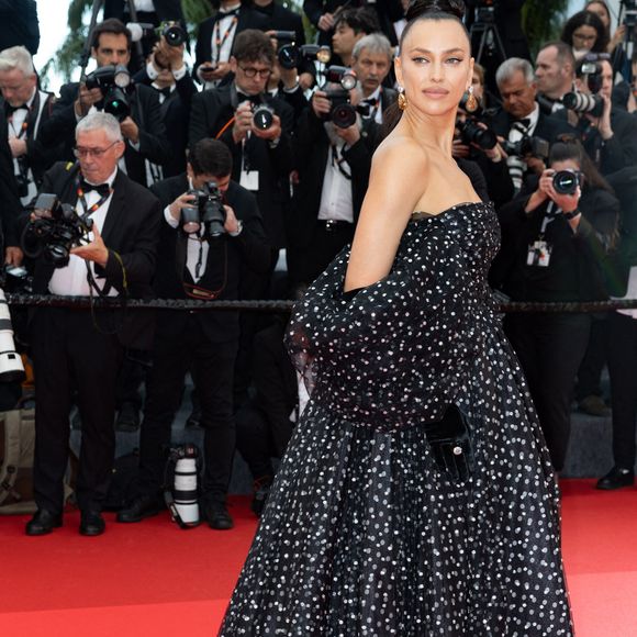Irina Shayk - Montée des marches du film « Partir un jour » pour la cérémonie d’ouverture du 78ème Festival International du Film de Cannes, au Palais des Festivals à Cannes. Le 13 mai 2025
© Olivier Borde / Bestimage