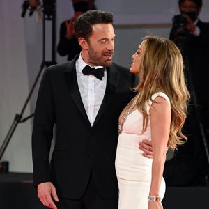 Jennifer Lopez et Ben Affleck - Première de "The Last Duel" pendant le festival international du film à Venise (La Mostra), le 10 septembre 2021. Backgrid UK/ Bestimage