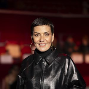 "Je vais venir avec plein d’énergie. Je vais venir avec les batteries rechargées, avec plein de nouveautés, plein de choses à partager", a-t-elle ajouté, rassurant ainsi sa communauté.

Cristina Córdula au défilé Stéphane Rolland "Collection Haute Couture Printemps/Eté 2026" lors de la Fashion Week de Paris,le 27 janvier 2026

© Pierre Perusseau / Bestimage