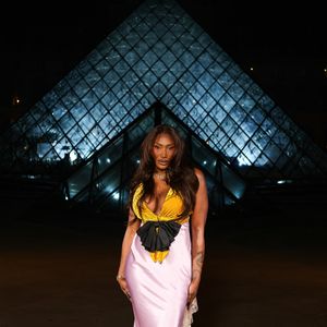 Paris, FRANCE es manifestants sont arrivés au Grand Dîner du Louvre à Paris.



Sur la photo : Aya Nakamura