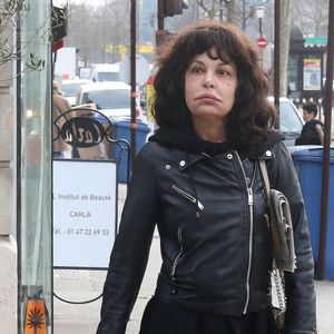 Exclusif - Isabelle Mergault - Arrivées et sorties dans les studios RTL à Paris. Le 23 février 2021