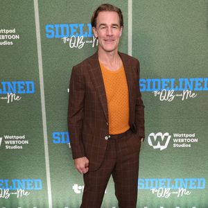 James Van Der Beek à la première de Tubi's Sidelined : The QB and Me Premiere le 4 novembre 2024 au London West Hollywood à West Hollywood, Californie. © PPS/Bestimage