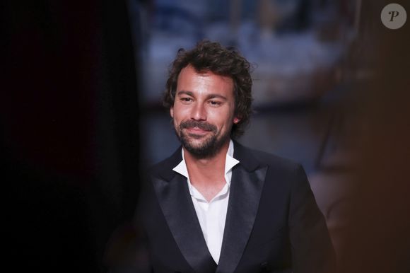 Bertrand Chameroy - Plateau de l'émission "C à vous" lors du 78ème Festival International du Film de Cannes le 14 mai 2025. © Jack Tribeca / Bestimage