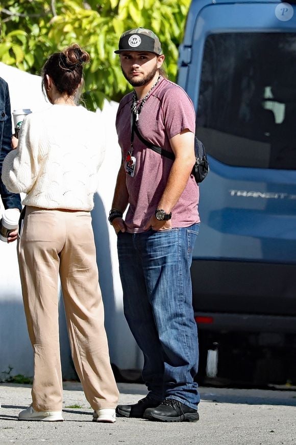 Leur frère Prince est lui actif sur YouTube.
Prince Jackson à Los Angeles en avril 2025.©Bestimage.