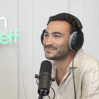 "C'est un modèle très rentable" : Valentin Kretz évoque ce qu'il gagne avec l'agence immobilière familiale