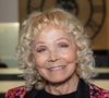 Isabelle Aubret, 87 ans, fait son grand retour sur scène après plusieurs années d’absence.

Isabelle Aubret au photocall de la dernière du One-Maman Show "La Famille, Mamma Mia ! !! Zize Dupanier" au théâtre Grévin à Paris, France. © Sebastien Fremont/Bestimage