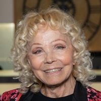 Isabelle Aubret : "On n'empêche pas un oiseau de chanter...", à 87 ans, la gagnante de l'Eurovision 1962 fait son grand retour sur scène