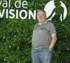 Avec sa femme comédienne, il a acheté une maison à Amazy, dans le département de la Nièvre, en région Bourgogne Franche-Comté.
Yves Pignot lors du photocall de 'En Famille' lors du 62ème Festival de Télévision de Monte-Carlo, à Monaco, le 19 Juin 2023.
© Denis Guignebourg/BestImage