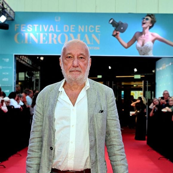François Berléand - Tapis rouge de la soirée d'ouverture de la 7ème édition du festival Cineroman à Nice le 29 septembre 2025. © Dominique Jacovides - Bruno Bebert / Bestimage