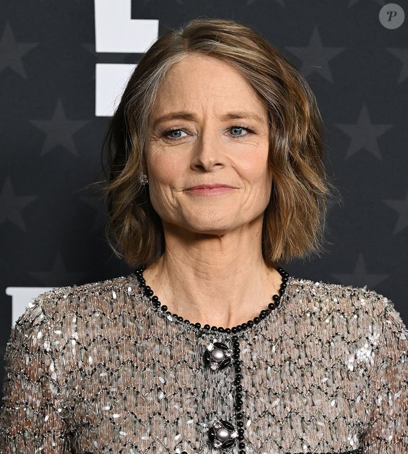 Jodie Foster au photocall de la 30ème édition des Critics Choice Awards au Barker Hangar à Santa Monica le 7 février 2025. Photo par Broadimage / Bestimage