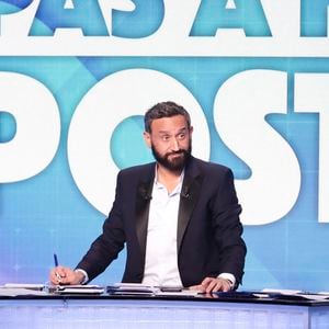 Exclusif - Cyril Hanouna, sur le plateau de l’émission « TPMP » présentée par C.Hanouna et diffusée en direct sur C8, Paris, France, le 11 février 2025. © Jack Tribeca / Bestimage