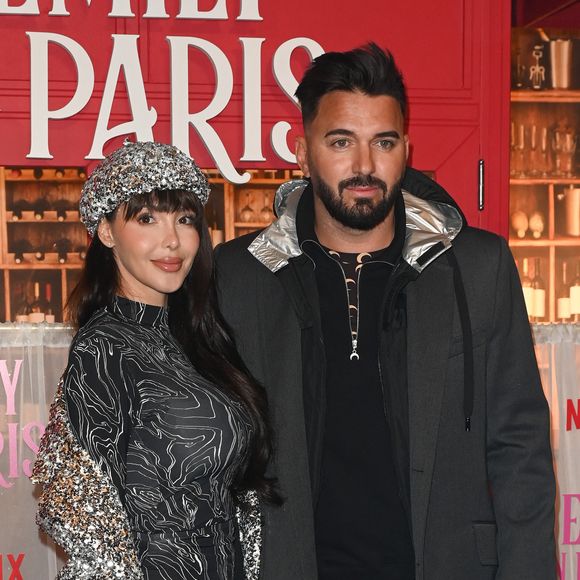 Nabilla (Benattia) et son mari Thomas Vergara - Avant-première du film Netflix "Emily in Paris" saison 3 au Théâtre des Champs Elysées à Paris le 6 décembre 2022. © Coadic Guirec/Bestimage