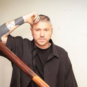 Cette opportunité est née après sa collaboration avec Paramount à Cannes autour de Mission : Impossible et de Tom Cruise.

Quentin Mosimann lors de l’enregistrement de l’émission "Le Grand Echiquier - Spéciale Serge Gainsbourg" présentée par C.Chazal et A.Manoukian et diffusée le 7 avril 2026 sur France 2, à Paris, France, le 17 septembre 2025. © Jack Tribeca/Bestimage