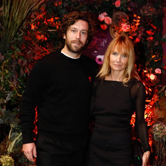 Sur son compte "Instagram"

Exclusif - Axelle Laffont et son compagnon Romain Sichez - Soirée caritative "For the women we love" au profit de la fondation ARC au Pavillon Cambon à Paris © Christophe Clovis/Bestimage