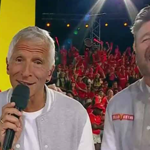 En effet, sa boîte de production a décidé d'attaquer en justice les arènes d’Arles qu'il accuse de copier l'émission et réclame aujourd'hui une grosse somme d'argent.

Images de l'émission "Intervilles" diffusée sur France 2