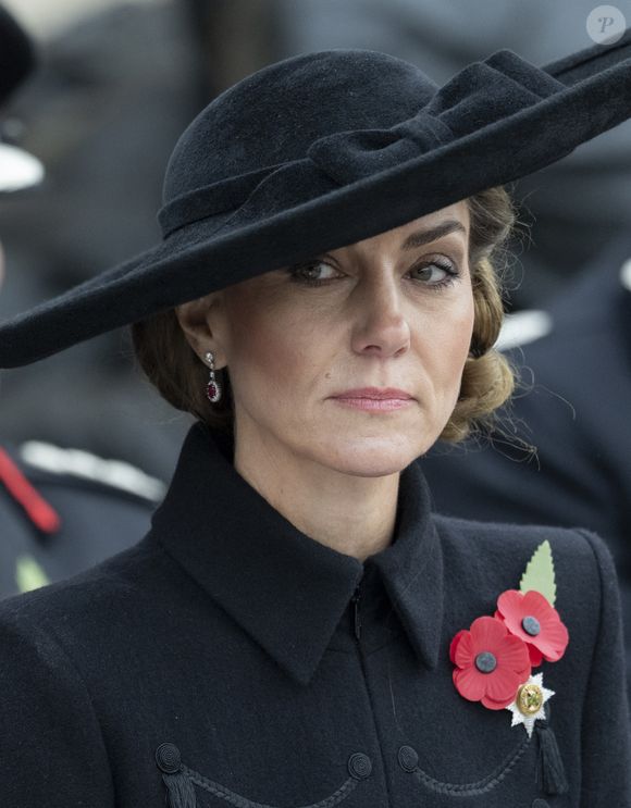 Kate Middleton, princesse de Galles, lors de la cérémonie du souvenir organisée par la Royal British Legion au National Memorial Arboretum dans le Staffordshire le 11 novembre 2025. Photo par GOFF  / BESTIMAGE
