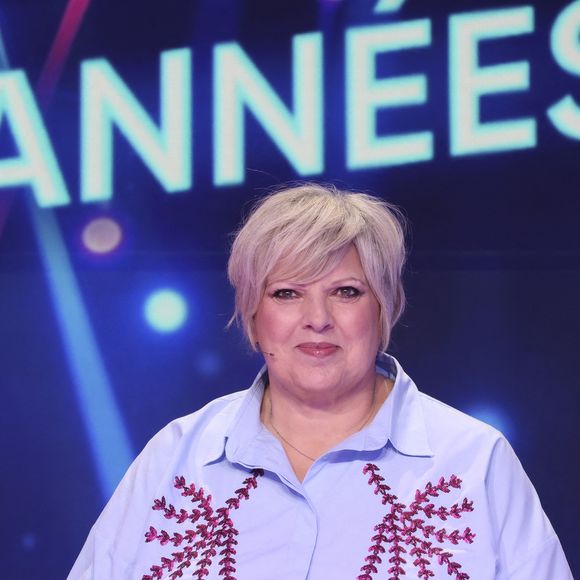 Exclusif - Laurence Boccolini, lors de l'enregistrement de l'émission "On Connait La Chanson Années 90", présentée par L.Boccolini et diffusée le 19 mai 2026 sur W9, à Paris, France, le 8 avril 2026. © Jack Tribeca/Bestimage