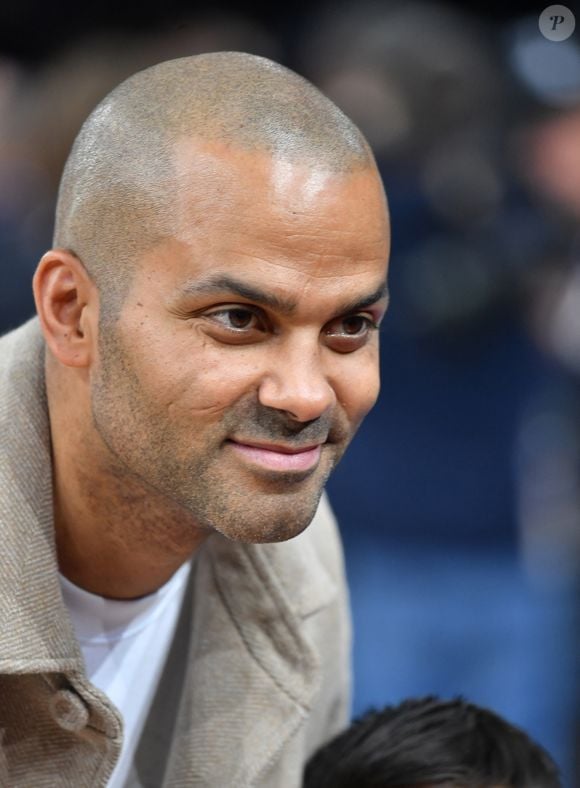 Tony Parker lors du match "San Antonio Spurs - Pacers Indiana (98-136)" dans le cadre des NBA Paris Games 2025 à l'Accord Arena Bercy à Paris.
© Ramsamy Veeren/Bestimage