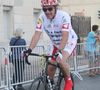 L’ancien présentateur s’y raconte sans détour et parle de son combat contre une polyradiculonévrite chronique, une maladie auto-immune rare qui lui a fait perdre son autonomie et sa mobilité. 

Exclusif - Henri Sannier - Etape du coeur 2017 au profit de l'association "Mécénat Chirurgie Cardiaque" à Marseille, le 22 juillet 2017. © CVS/Bestimage