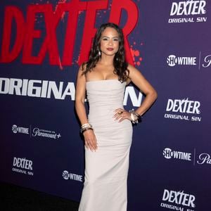 La famille a également exploré les rues historiques de Rouen, avec un arrêt symbolique devant la cathédrale Notre-Dame. 

Christina Milian à la première de la série Showtime / Paramount+ 'Dexter: Original Sin' au SVA Theater. New York, le 11 décembre 2024. Action Press / Bestimage.