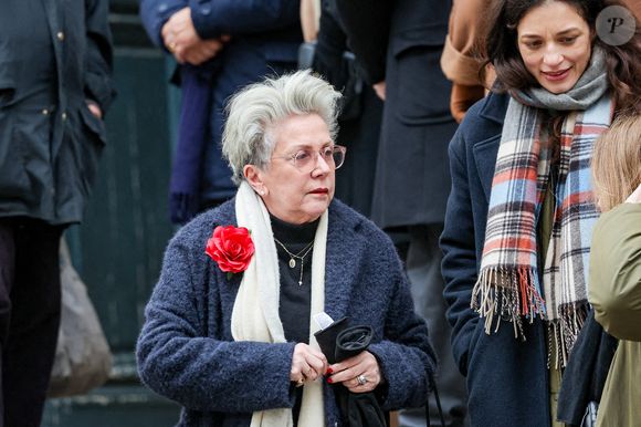 Françoise Laborde - Arrivées aux obsèques de C.Laborde en l’église Saint-Roch à Paris, le 6 février 2025. Décédée le 28 janvier 2025 à l'âge de 73 ans, l'ancienne présentatrice météo de TF1 (1988 - 2017) était atteinte de la maladie neurodégénérative à corps de Lewy. 
© Jacovides - Moreau / Bestimage
