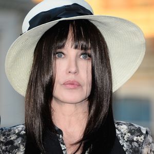 L'ex-compagnon d'Isabelle Adjani a fait une rare apparition à Paris !

Isabelle Adjani lors du 3ème jour du 9ème Festival du Film Francophone d'Angoulême. 

Photo : Coadic Guirec / Bestimage