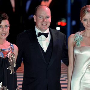 Charlene Wittstock, le Prince Albert II, la Princesse Caroline de Hanovre assistant au Bal de la Rose 2010 'Maroc' qui s'est tenu au Sporting de Monaco à Monte Carlo, Monaco, le 27 mars 2010. Photo by Edward Wright/ABACAPRESS.COM