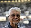 Le sélectionneur de l'équipe de France a été surpris et très ému par la diffusion d'un message vocal de son ancien entraîneur, Aimé Jacquet.

Aimé Jacquet - Les anciens joueurs du Football Club des Girondins de Bordeaux fêtent le 140ème anniversaire du club à Bordeaux le 17 octobre 2021.  
Thierry Breton / Panoramic / Bestimage