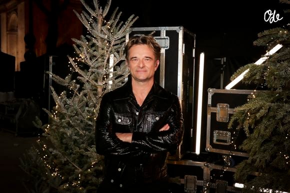 David Hallyday, en backstage de l’émission "La grande soirée du 31 décembre de Paris" diffusée sur France 2 sur les Champs-Elysées à Paris, France, le 31 décembre 2024. © Clovis-Tribeca/Bestimage