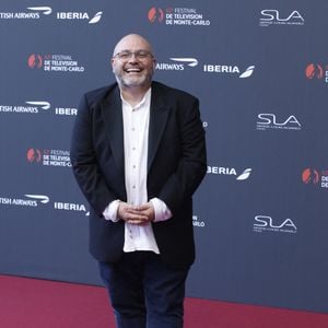 Yoann Riou sur le tapis rouge du photocall de la cérémonie d'ouverture du 62ème Festival de Télévision de Monte-Carlo, à Monaco, le 16 juin 2023. © Denis Guignebourg/BestImage