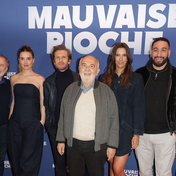 Reem Kherici, François Bureloup, Claudia Bacos, Philippe Lacheau, Gérard Jugnot, Charlotte Gabris, guest, Oliver Rosemberg - Avant-première du film "Mauvaise pioche" au Publicis Cinémas à Paris le 23 mars 2026. © Coadic Guirec/Bestimage